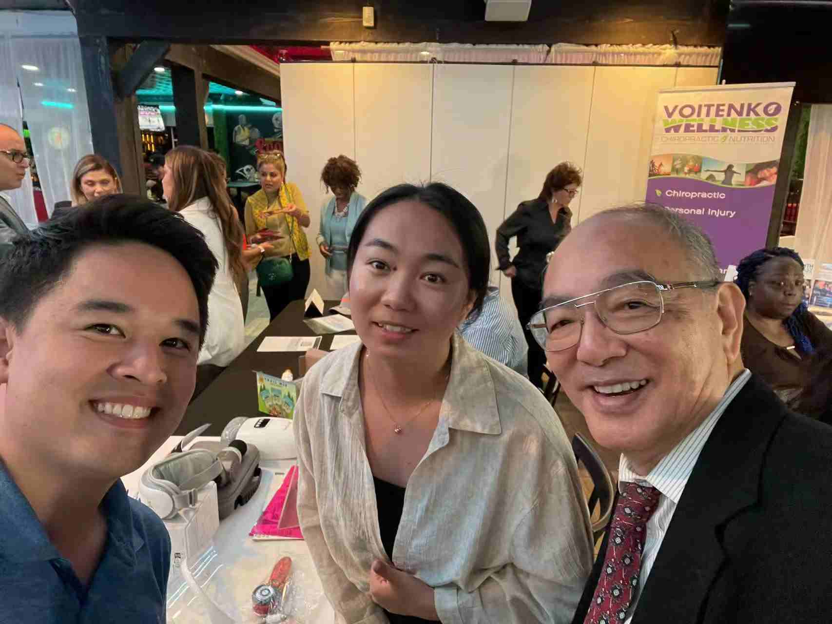 树立美容行业风向标,推动中美美业迈向更高峰 ——中美商业协会座谈会纪要(图7) 树立美容行业风向标,推动中美美业迈向更高峰 ——中美商业协会座谈会纪要(图7)