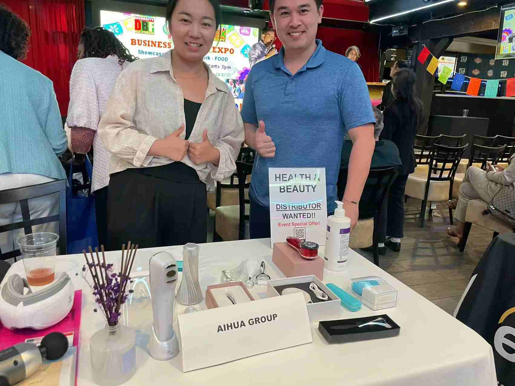 树立美容行业风向标,推动中美美业迈向更高峰 ——中美商业协会座谈会纪要(图6) 树立美容行业风向标,推动中美美业迈向更高峰 ——中美商业协会座谈会纪要(图6)